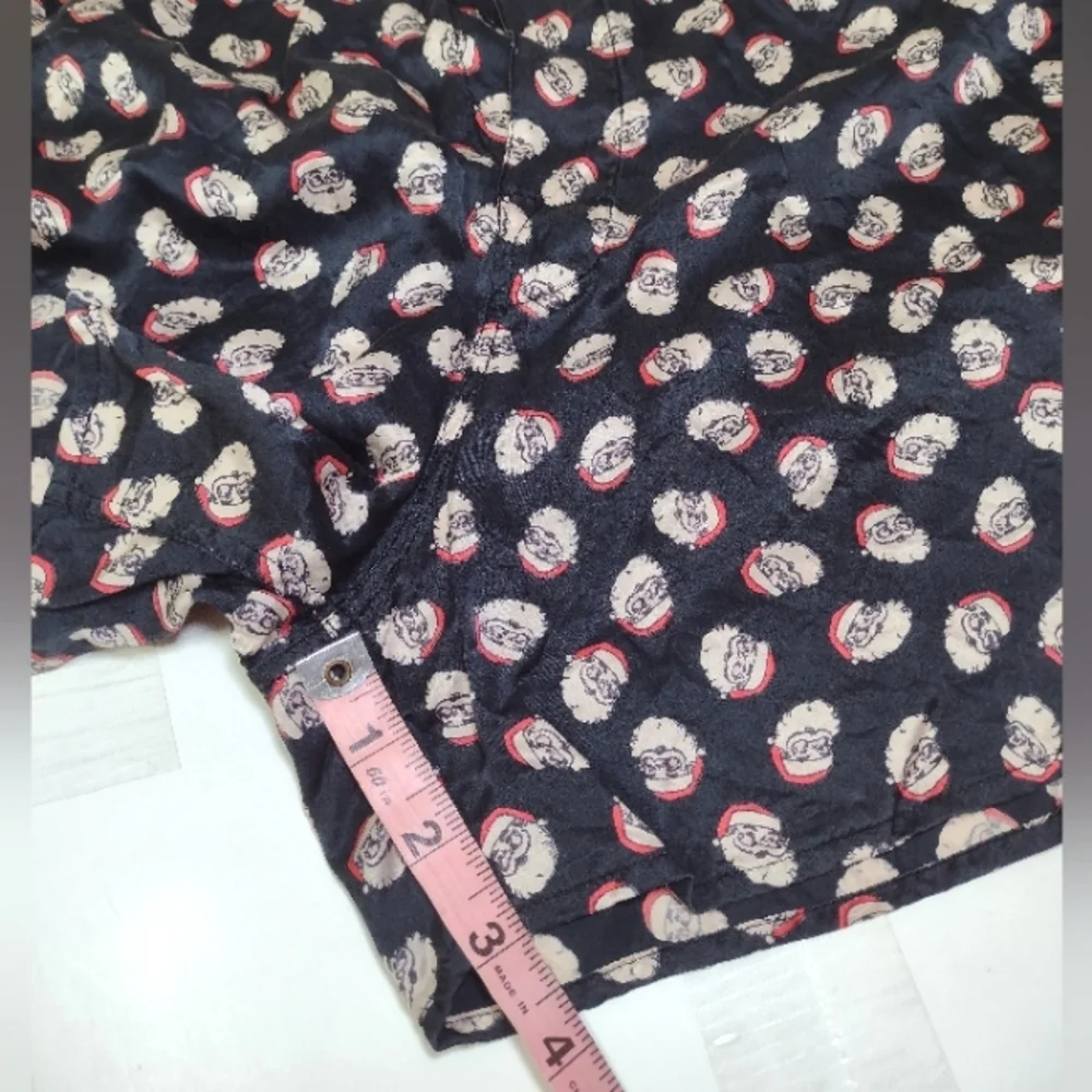 Honors Men's Balk With Santa Claus Print 100% Silk. Size ( M)